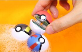 Pokemon Poke Ball Collection Bath Bomb