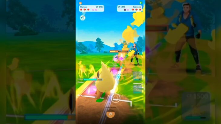 Shiny ✨ Flareon 🔥 VS shiny ✨ Tsareena 🌿 ! gbl ! Pokémon go 🏆 #shorts #pokemongo