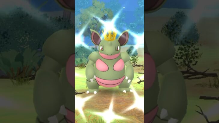 【ポケモンGO】イベント限定コスチュームニドクイン👑✨ソロレイドに挑戦！#ポケモンgo #shorts #ニドクイン