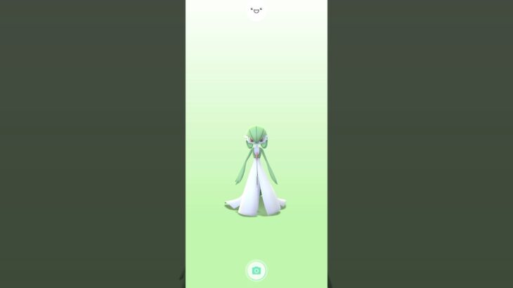 サーナイトのおやつタイム🍇 #ポケモンgo